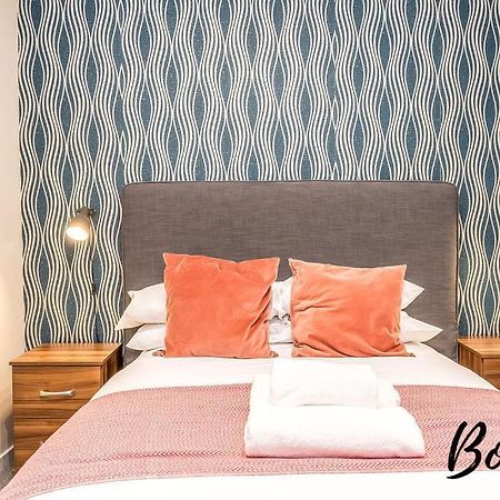 Spacious 2Br-1Ba - Grassmarket - Free Parking By Bonjour Residences Edinburgh Luaran gambar