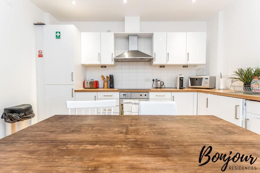 Spacious 2Br-1Ba - Grassmarket - Free Parking By Bonjour Residences Edinburgh Luaran gambar
